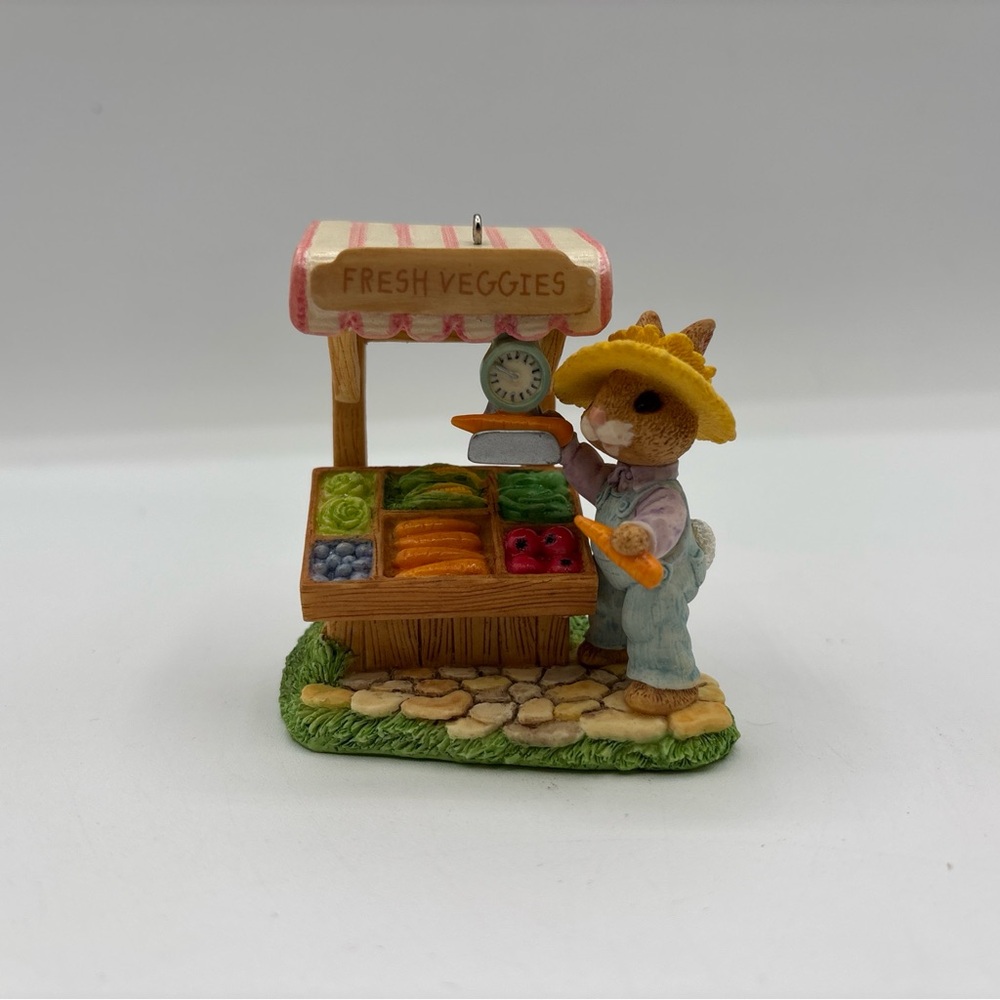 Hallmark Keepsake Ornament Collector’s Club 1997 Farmer’s Market Tender Touches